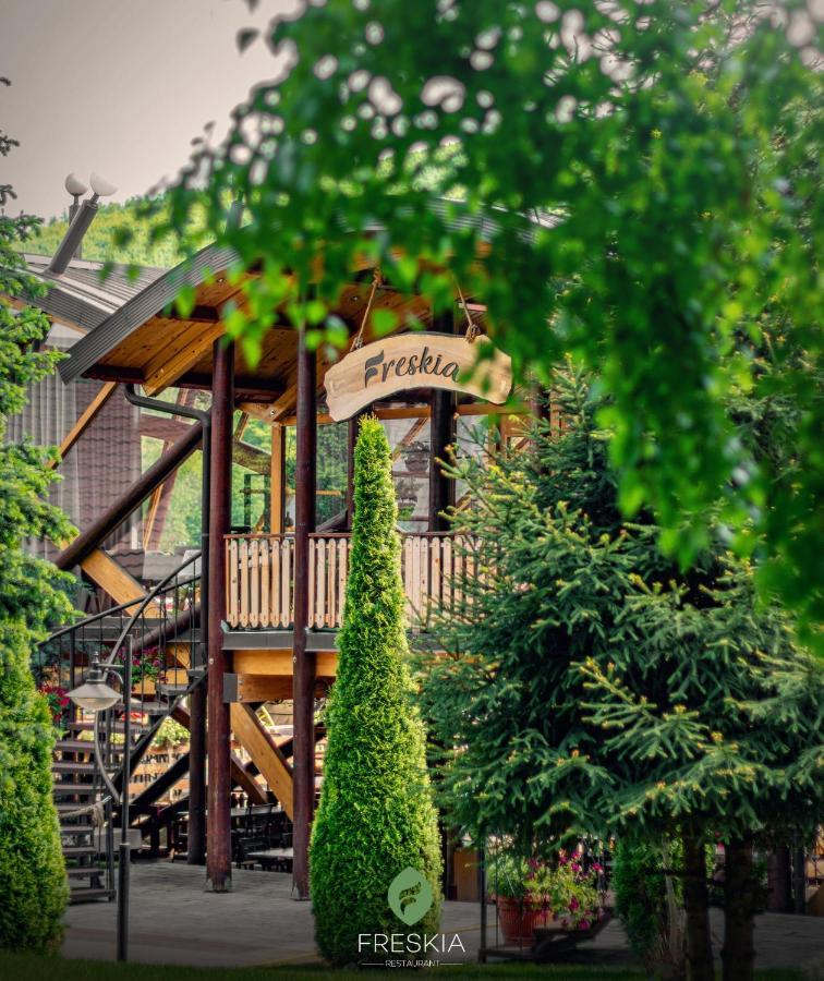 Freskia Resort Uroševac Exterior foto