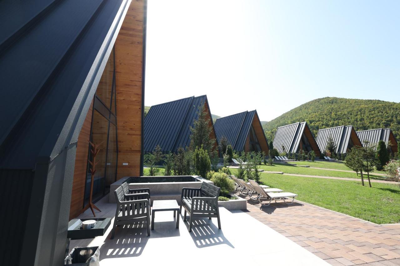 Freskia Resort Uroševac Exterior foto